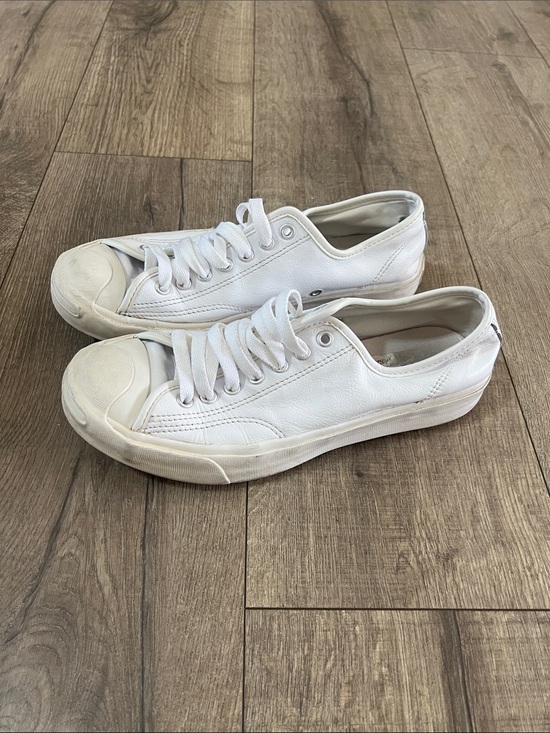 Converse Shoes - White Low-Top Leather Sneakers